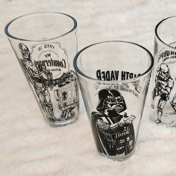 Star Wars 3-Pint Glass Set (Darth Vader, Stormtrooper & C3PO & R2-D2), Decor - Picture 2 of 11